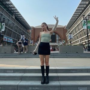 Meet your Posher, Rachel